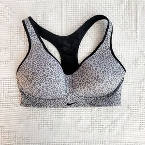 Nike Dri Fit Racerback Fitted Sports Bra | 32D